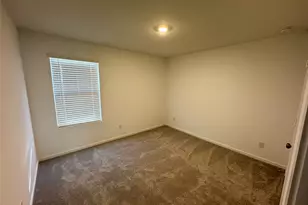 3915 Selawik St, Sherman, TX 75090 - Photo 13