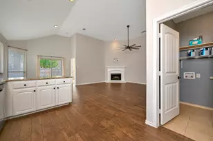 545 Wild Ivy Trail, Fort Worth, TX 76052 - Photo 13