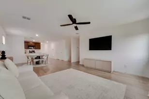 424 Frio Pass Trl, Haslet, TX 76052 - Photo 5