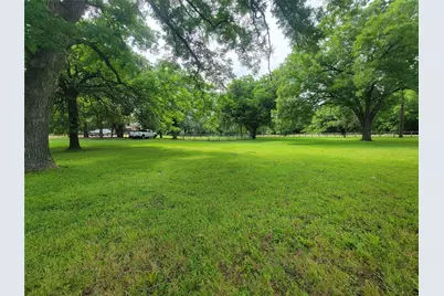 525 Estates Drive, Copper Canyon, TX 75077 - Photo 23