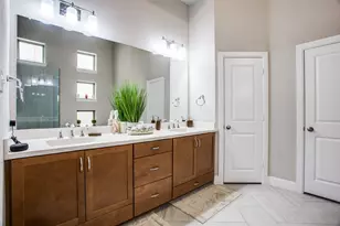 1376 Arch Pl, Dallas, TX 75215 - Photo 21
