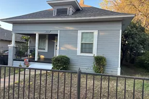 3227 Avenue I, Fort Worth, TX 76105 - Photo 1