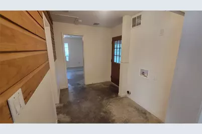 1092 W Elm Street, Stephenville, TX 76401 - Photo 23