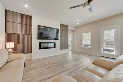 801 Vineyard Way, Forney, TX 75126 - Photo 3