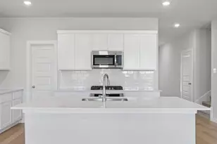 10628 Blakely Crk Rd, Fort Worth, TX 76126 - Photo 7