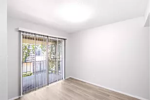 8560 Park Ln, Dallas, TX 75231 - Photo 7