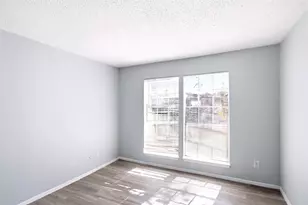 8560 Park Ln, Dallas, TX 75231 - Photo 17
