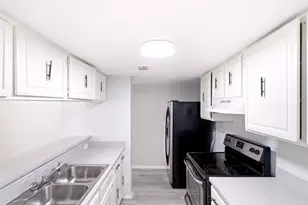 8560 Park Ln, Dallas, TX 75231 - Photo 9