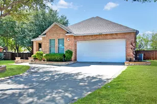 2600 Winterberry Ln, Little Elm, TX 75068 - Photo 1