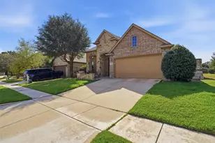 11809 Bertram Rd, McKinney, TX 75071 - Photo 3