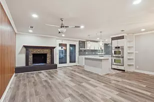 1402 Addington St, Irving, TX 75062 - Photo 5