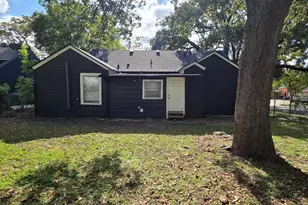 7610 Mohawk Dr, Dallas, TX 75235 - Photo 9