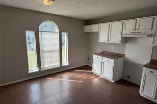 1221 Brooklawn Dr, Arlington, TX 76018 - Photo 5