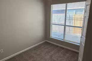 1221 Brooklawn Dr, Arlington, TX 76018 - Photo 11