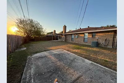 2112 River Bend Road, Arlington, TX 76014 - Photo 19