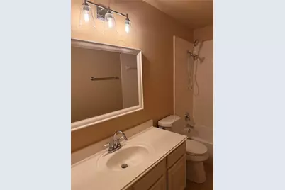 7804 Brook Meadow Lane, Fort Worth, TX 76133 - Photo 13