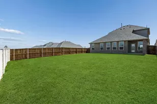915 Sicily Blvd, Princeton, TX 75407 - Photo 17
