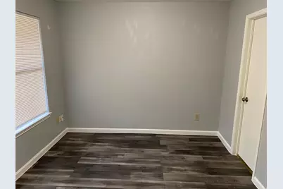 3055 Gregory Lane, Grand Prairie, TX 75052 - Photo 13
