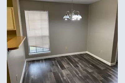 3055 Gregory Lane, Grand Prairie, TX 75052 - Photo 5