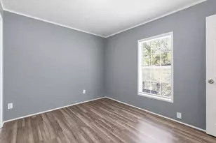 2732 Avenue I, Fort Worth, TX 76105 - Photo 11