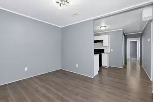 2732 Avenue I, Fort Worth, TX 76105 - Photo 3