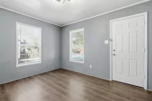 2732 Avenue I, Fort Worth, TX 76105 - Photo 7