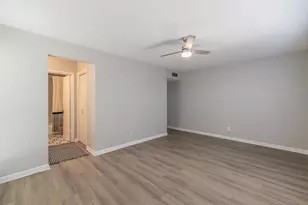 4901 Bryce Ave, Fort Worth, TX 76107 - Photo 21