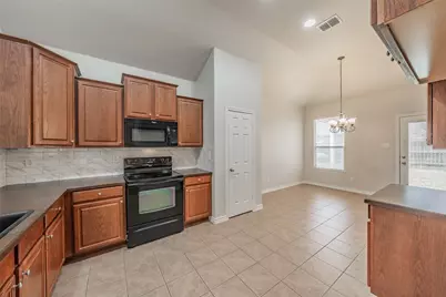 2205 Clairborne Drive, Fort Worth, TX 76177 - Photo 9