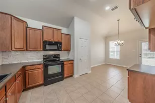 2205 Clairborne Dr, Fort Worth, TX 76177 - Photo 9