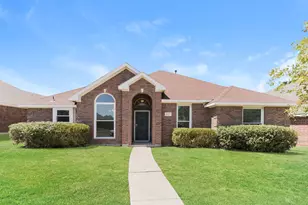 1027 Sea Shell Dr, Mesquite, TX 75149 - Photo 1