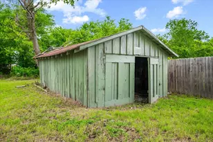 244 Dunlap St, Waxahachie, TX 75165 - Photo 31