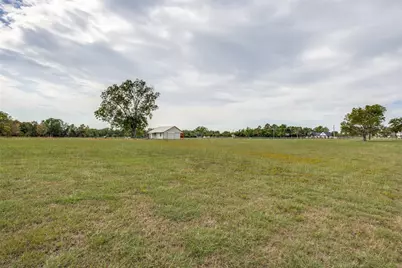 279 Lakeview Drive, Denison, TX 75020 - Photo 11