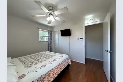 861 Russell Lane, Bedford, TX 76022 - Photo 17