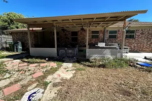 861 Russell Ln, Bedford, TX 76022 - Photo 23