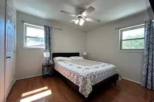 861 Russell Ln, Bedford, TX 76022 - Photo 13