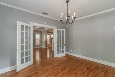 2209 6th Avenue, Fort Worth, TX 76110 - Photo 9