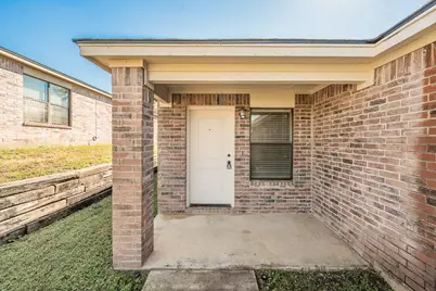8121 Doreen Avenue, Fort Worth, TX 76116 - Photo 3