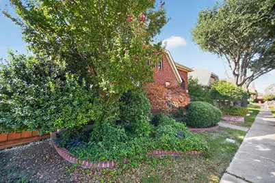 1431 Petersburgh Place, Allen, TX 75013 - Photo 3