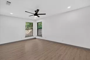 7437 Eccles Dr, Dallas, TX 75227 - Photo 7