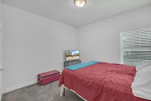 568 Hampshire Dr, Lewisville, TX 75067 - Photo 7