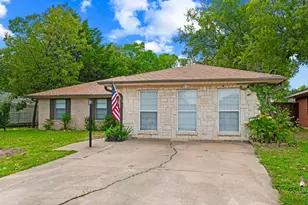 203 Evelyn St, DeSoto, TX 75115 - Photo 31