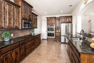 13176 Franklin Lane, Talty, TX 75126 - Photo 11