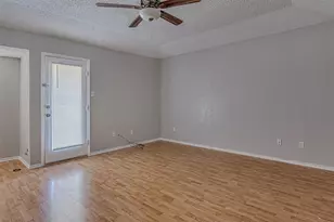 833 Springhill Dr, Burleson, TX 76028 - Photo 3