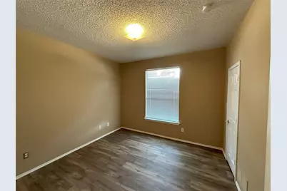 7800 Crestview Drive, Plano, TX 75024 - Photo 13
