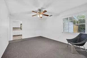 1029 Coit St, Denton, TX 76201 - Photo 11