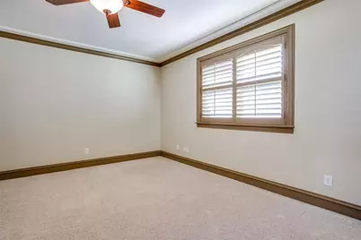 5020 Mission Avenue, Dallas, TX 75206 - Photo 13
