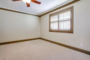 5020 Mission Ave, Dallas, TX 75206 - Photo 13