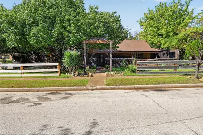 2121 High Summit Drive, Garland, TX 75041 - Photo 5