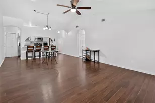 2121 High Summit Dr, Garland, TX 75041 - Photo 11