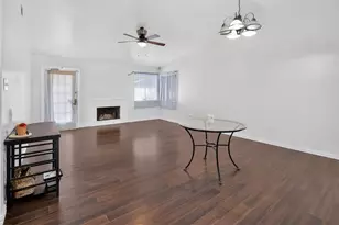 2121 High Summit Dr, Garland, TX 75041 - Photo 9